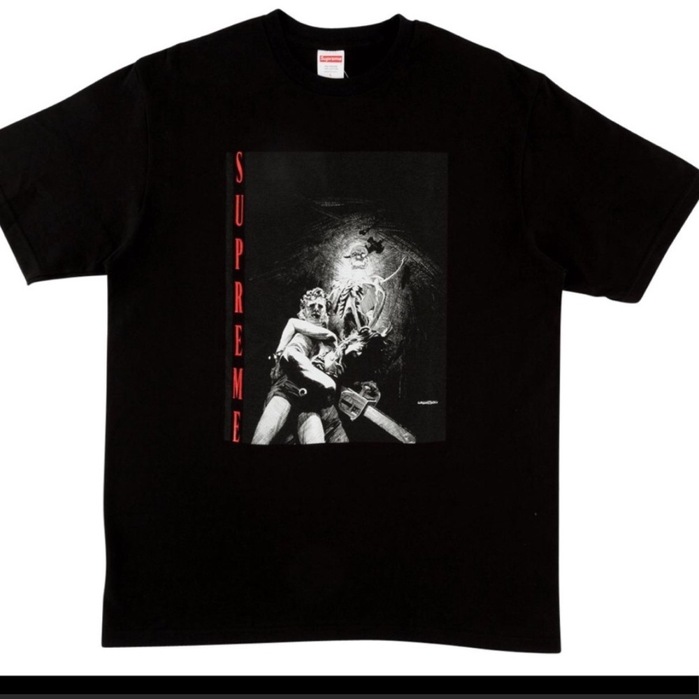 AUTHENTIC NWT SUPREME Chainsaw Tee - Black  Large